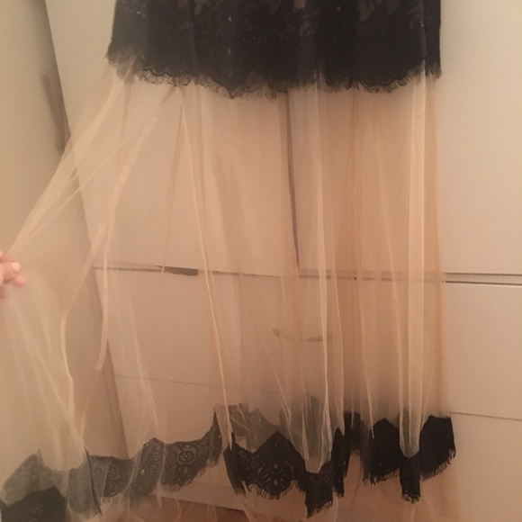 The Jetset Diaries Illusion Maxi Dress - Picture 5 of 8